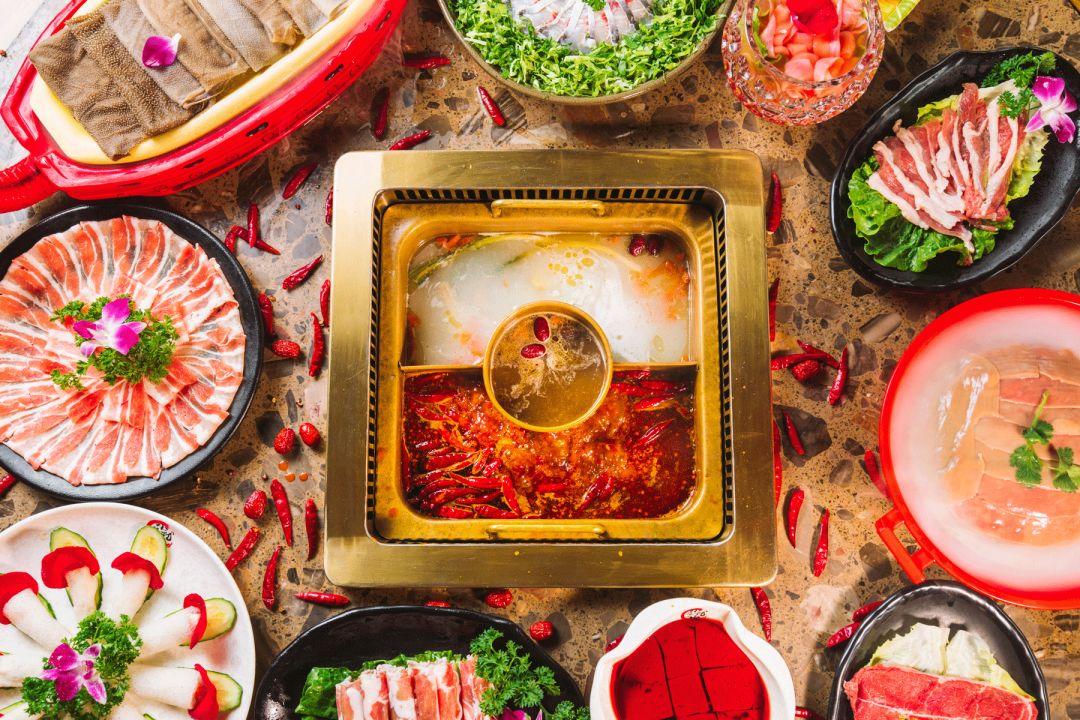 成都牛油火锅网红店,火遍全网的四川成都牛油火锅