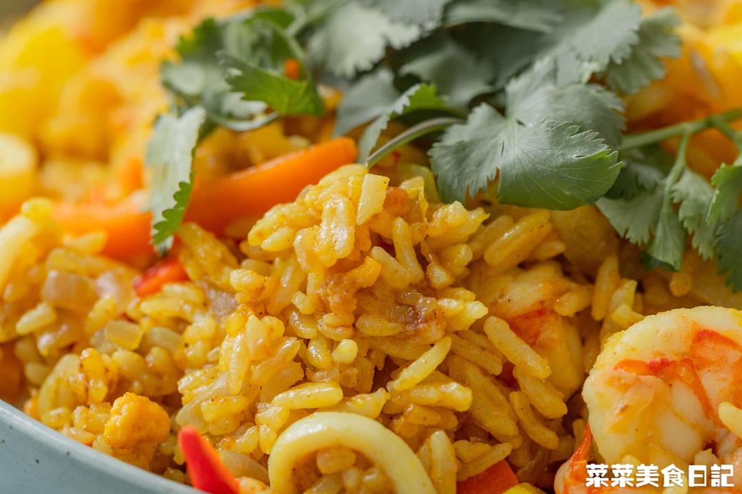 蛋炒饭这样做真好吃,10分钟蛋炒饭