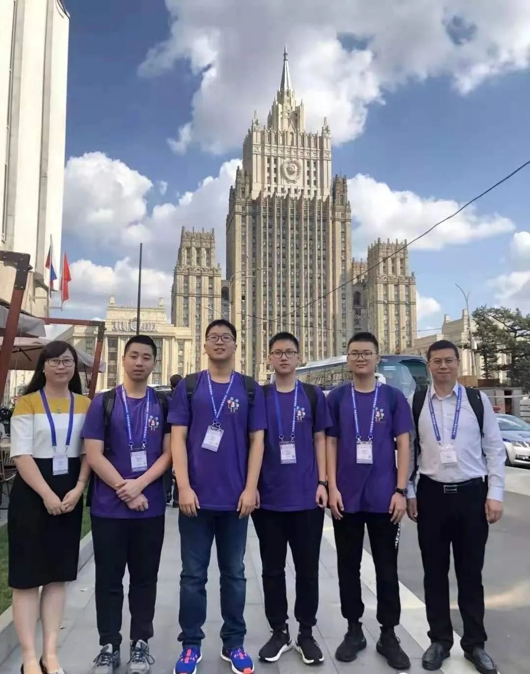 他来自学科竞赛榜NO.1中学：唯有坚韧不拔，才能离梦想更近