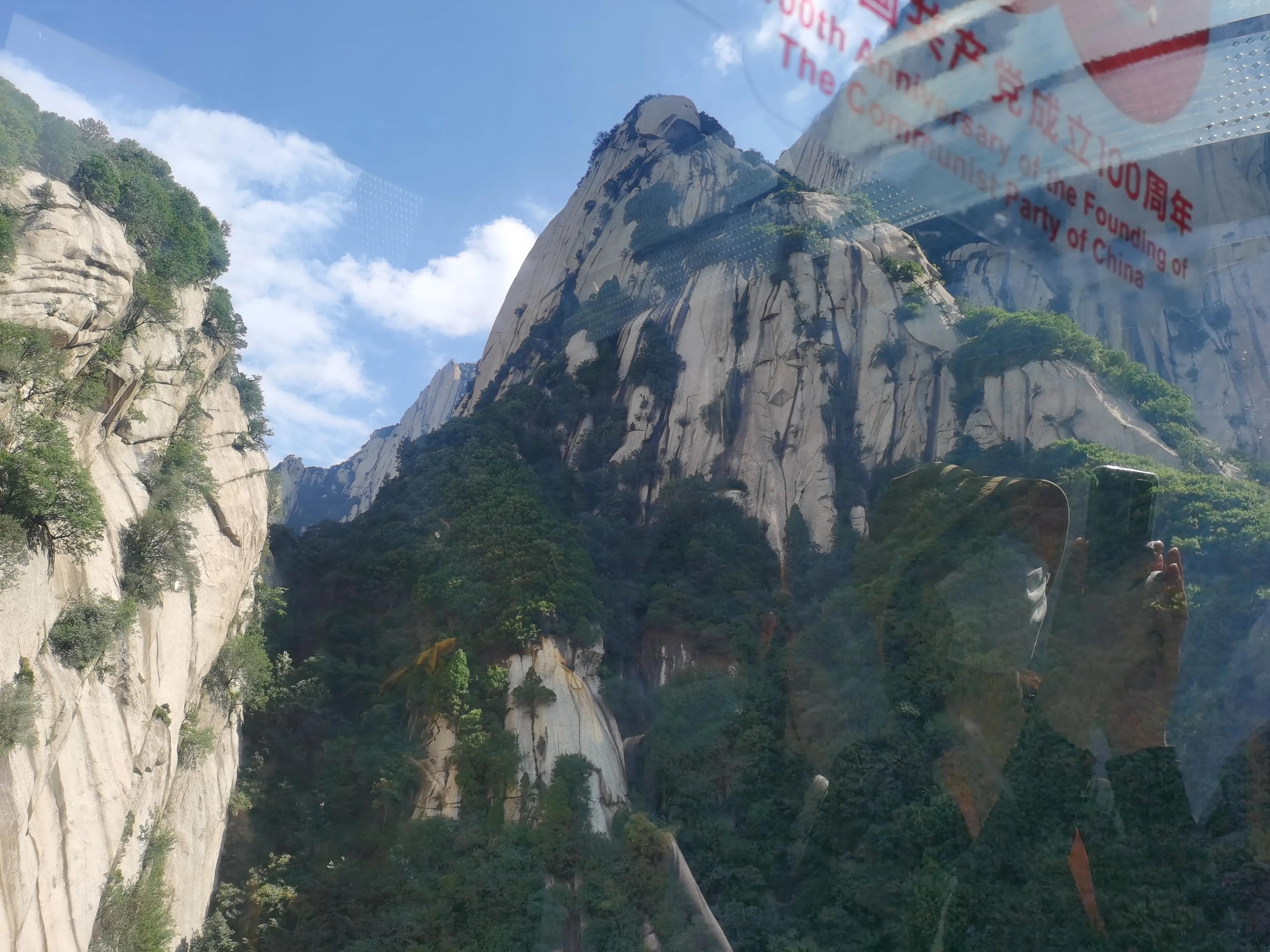 爬华山几小时能登顶,首次登顶华山之巅