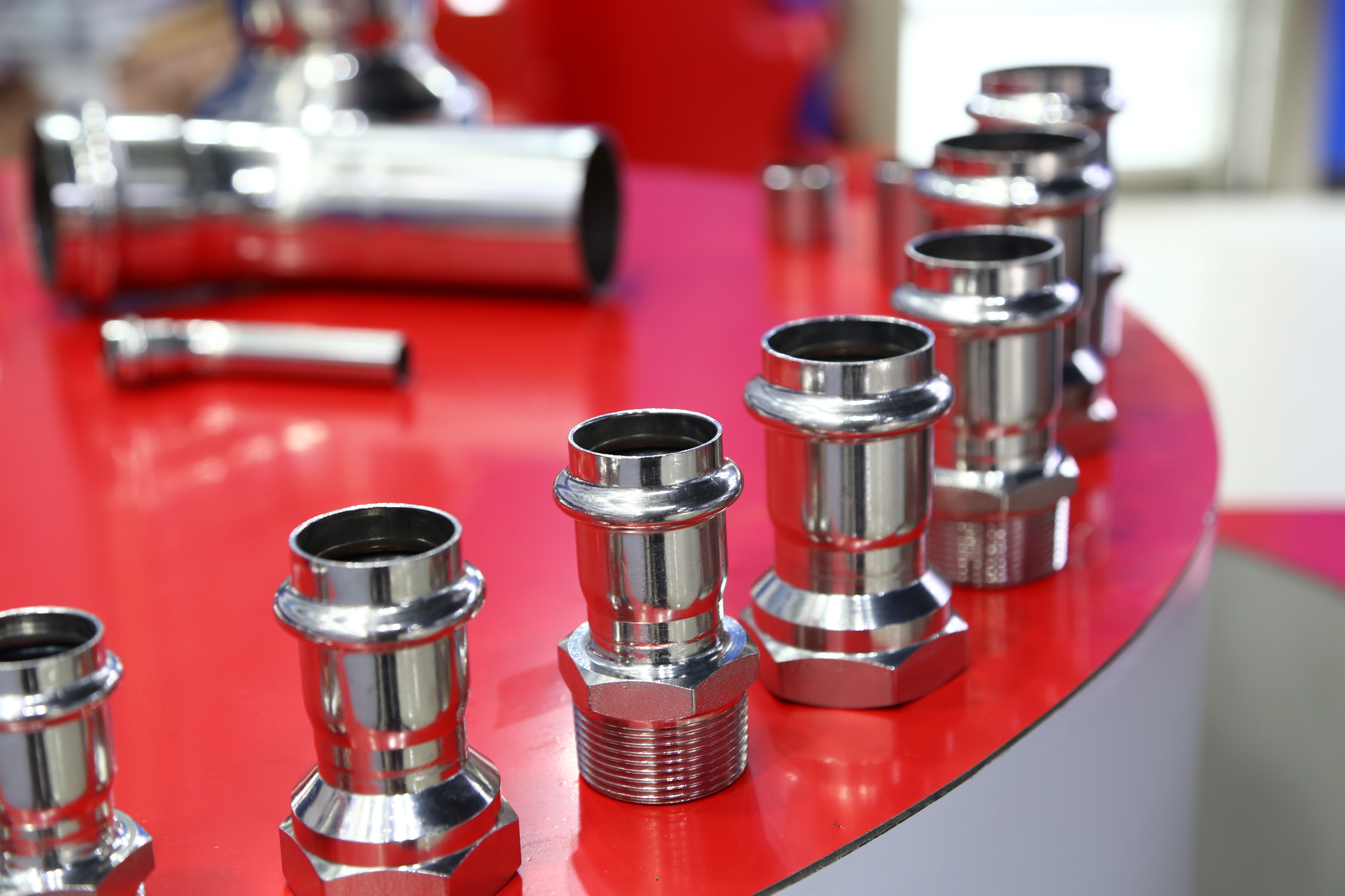 铜陵好的双卡压不锈钢管件批发价,宜昌双卡压不锈钢管件厂家供应