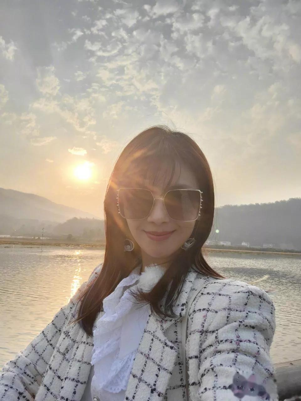 刘涛行李箱欢乐颂,刘涛旅行箱收纳