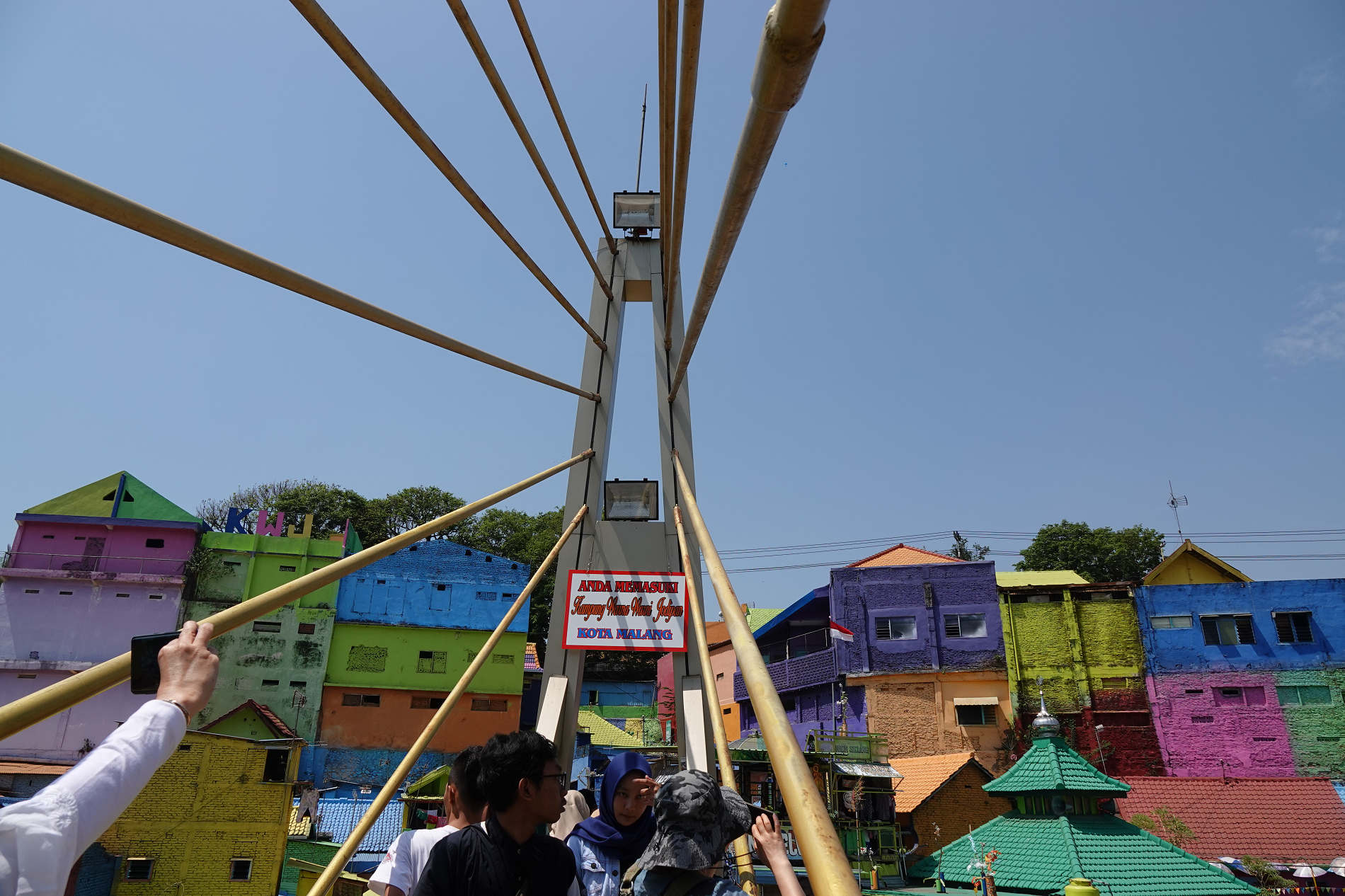 璐皯绐熸渶缇庡僵铏规潙,鍗板凹褰╄櫣鏉戣传姘戠獰