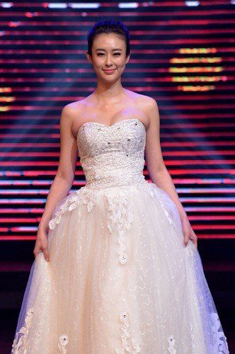 中国第一车模翟凌写真,车模翟凌现在怎么样了