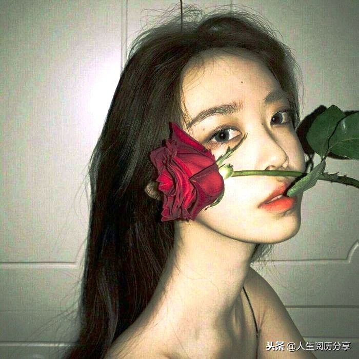 经典的爱情说说句子，唯美犀利，发朋友圈表达一下心情！