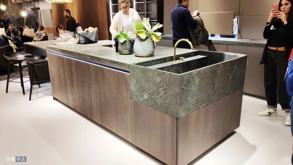 西班牙岩板有几个品牌,3mm超薄岩板生产流程