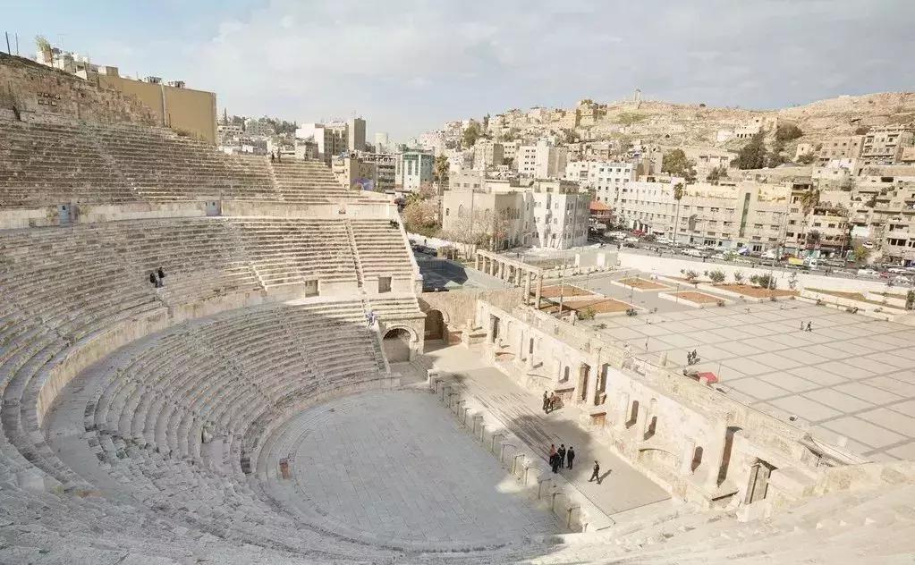 当古老文明与现代艺术相遇，我看见了不一样的中东