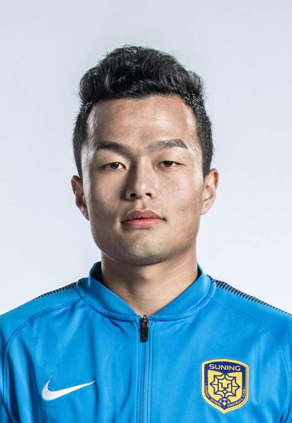 四年终于破球荒！曾因伤病被队友抢走主力，之后加盟苏宁遭嫌弃