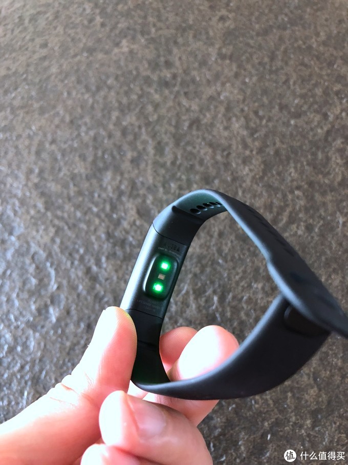 乐心5s手环支持跑步软件,乐心手环5s跟乐心2有什么区别