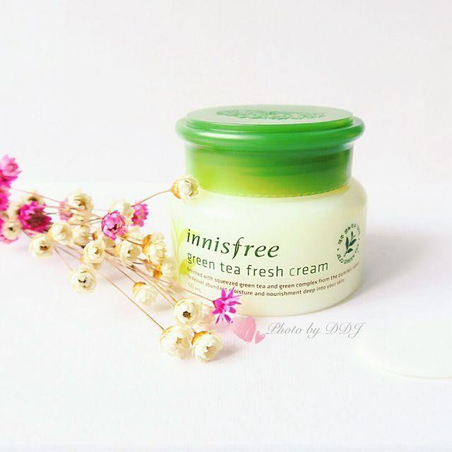 保湿好用的面霜推荐性价比高的,推荐效果好便宜的补水保湿面霜