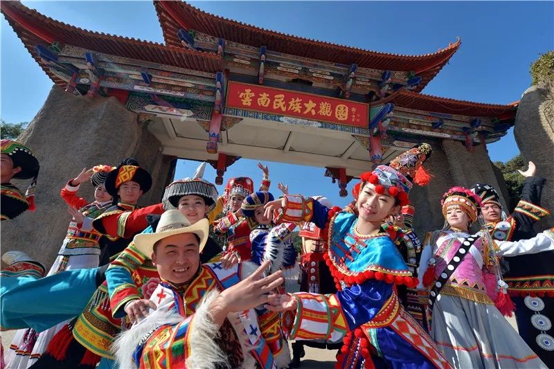 云南少数民族传统文化保护,四川和云南哪个少数民族多