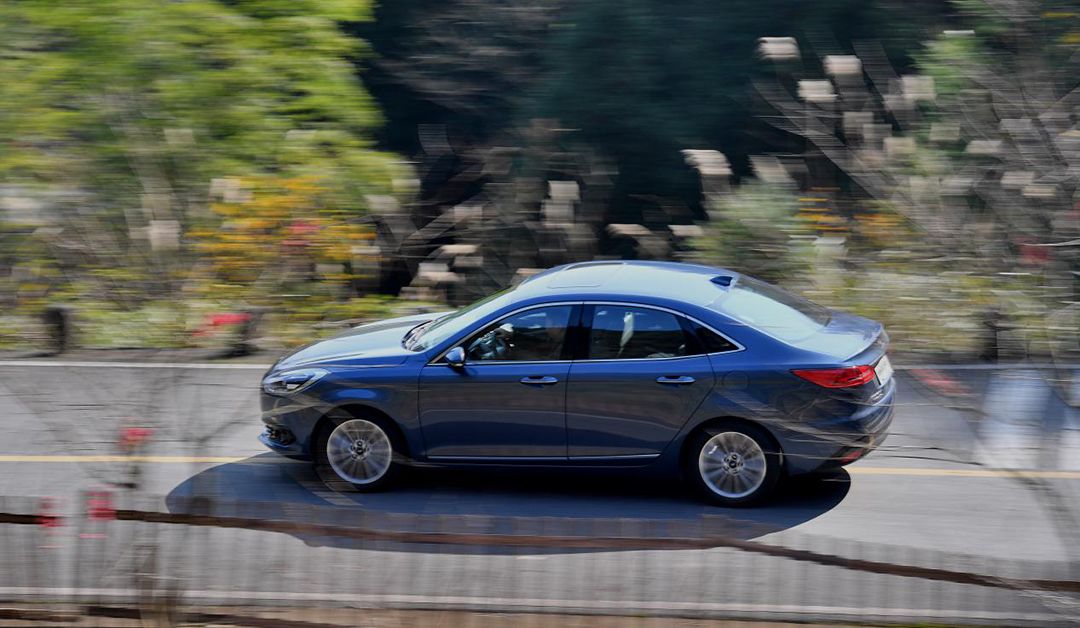 试驾福睿斯三缸手动,福睿斯三缸真的抖动厉害吗