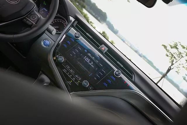 阿特兹和凯美瑞驾驶感受,阿特兹2.5车主真实感受