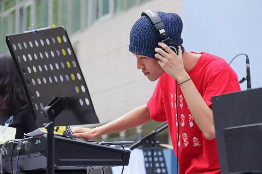 确认过眼神这是喝醉的人原版,确认过眼神是过年还要加班的人