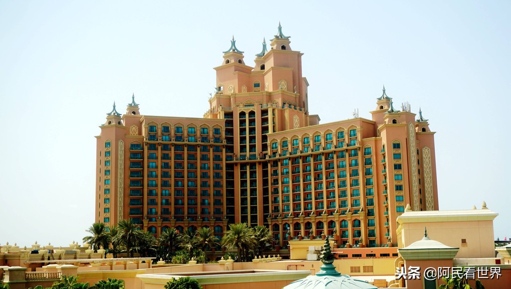 去阿联酋跟团游,随旅游团到迪拜旅游攻略