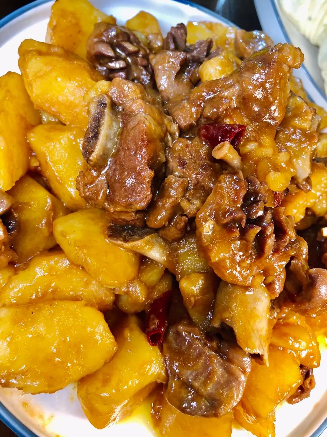 长春铁北这家原浆太盖了，配上各种融合小菜，快叫上朋友一起来吧