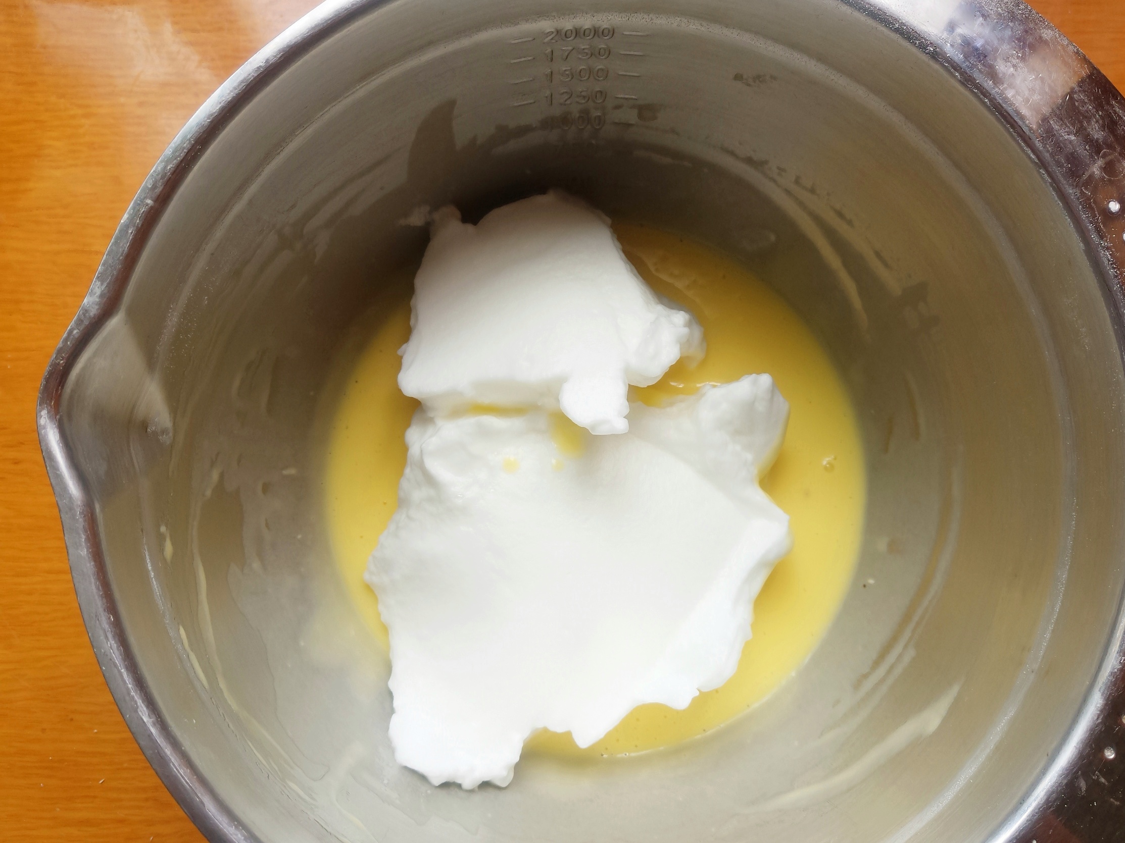 怎么做蛋糕不塌腰不回缩,适合初学者做的蛋糕无模具