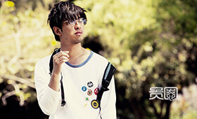 关于二次元与三次元恋爱的文案,关于二次元与三次元