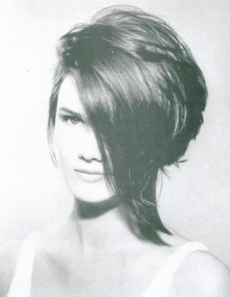 沙宣不对称式,沙宣不对称发型