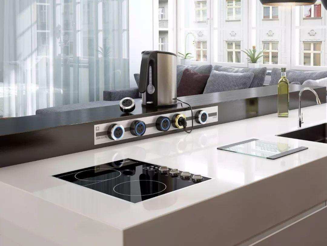 扩展式插座和轨道插座哪个好,嵌入式轨道插座和普通轨道插座