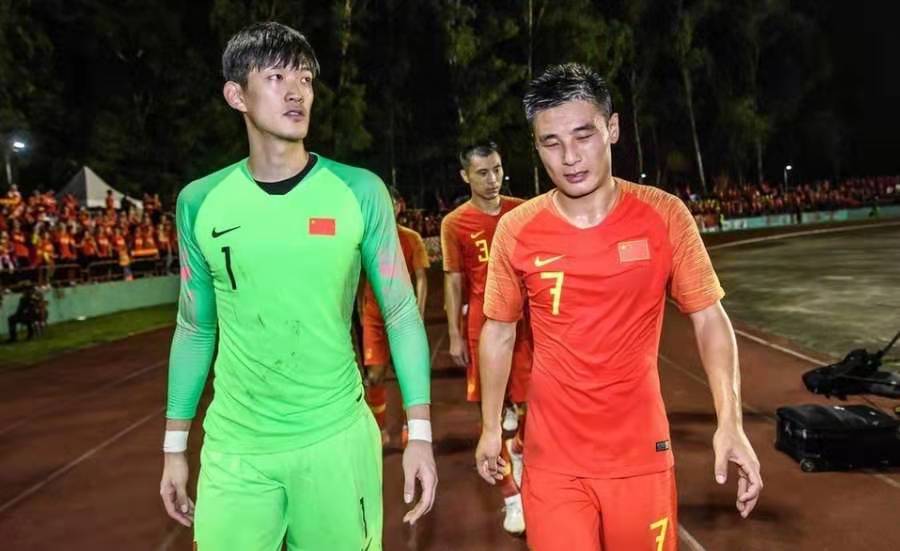 中国足球史上最令人惋惜的球员,中国足球小将被足协放弃了吗