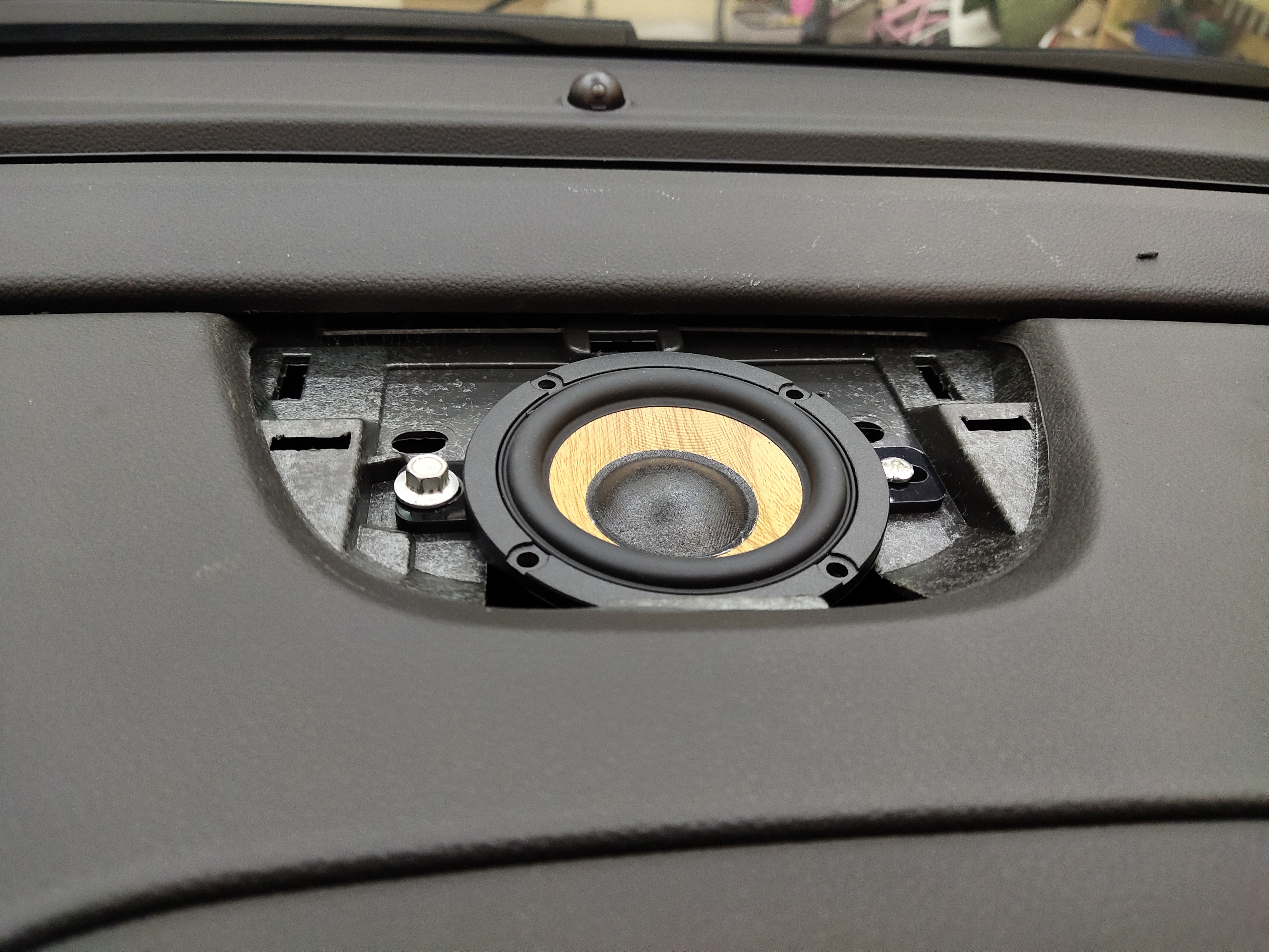 别克gl8音响改装套餐价格表,保定别克gl8改装音响多少钱