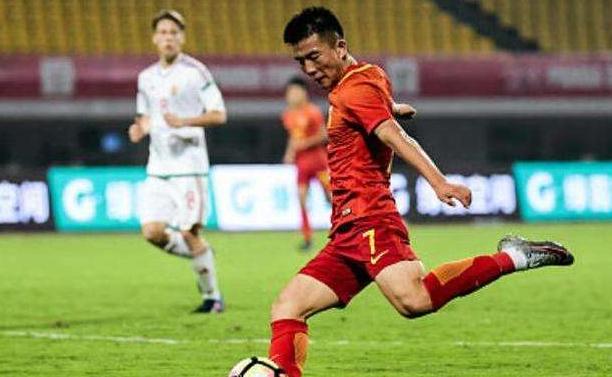 陶强龙在亚洲杯中进了几个球,陶强龙3分钟破门中国晋级8强