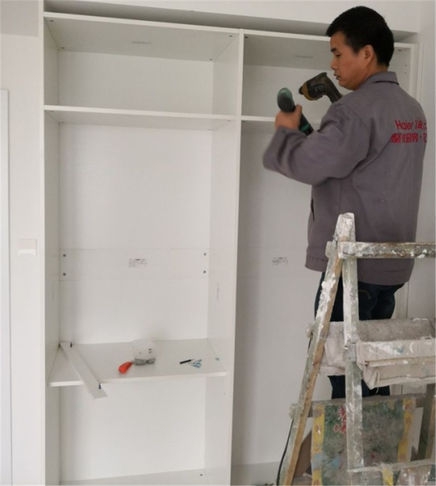 木工做衣柜用什么板材好,木工做衣柜门板选什么板材