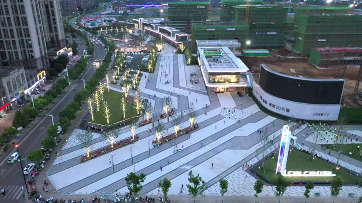 绗涗笢鑷诲搧,绗涗笢鑷诲搧浜戞箹鍗侀噷