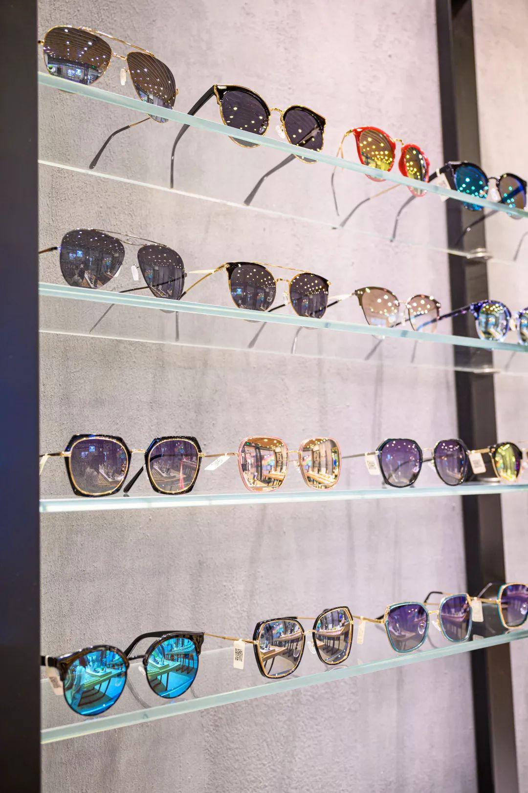 送镜框配镜,送镜框眼镜店