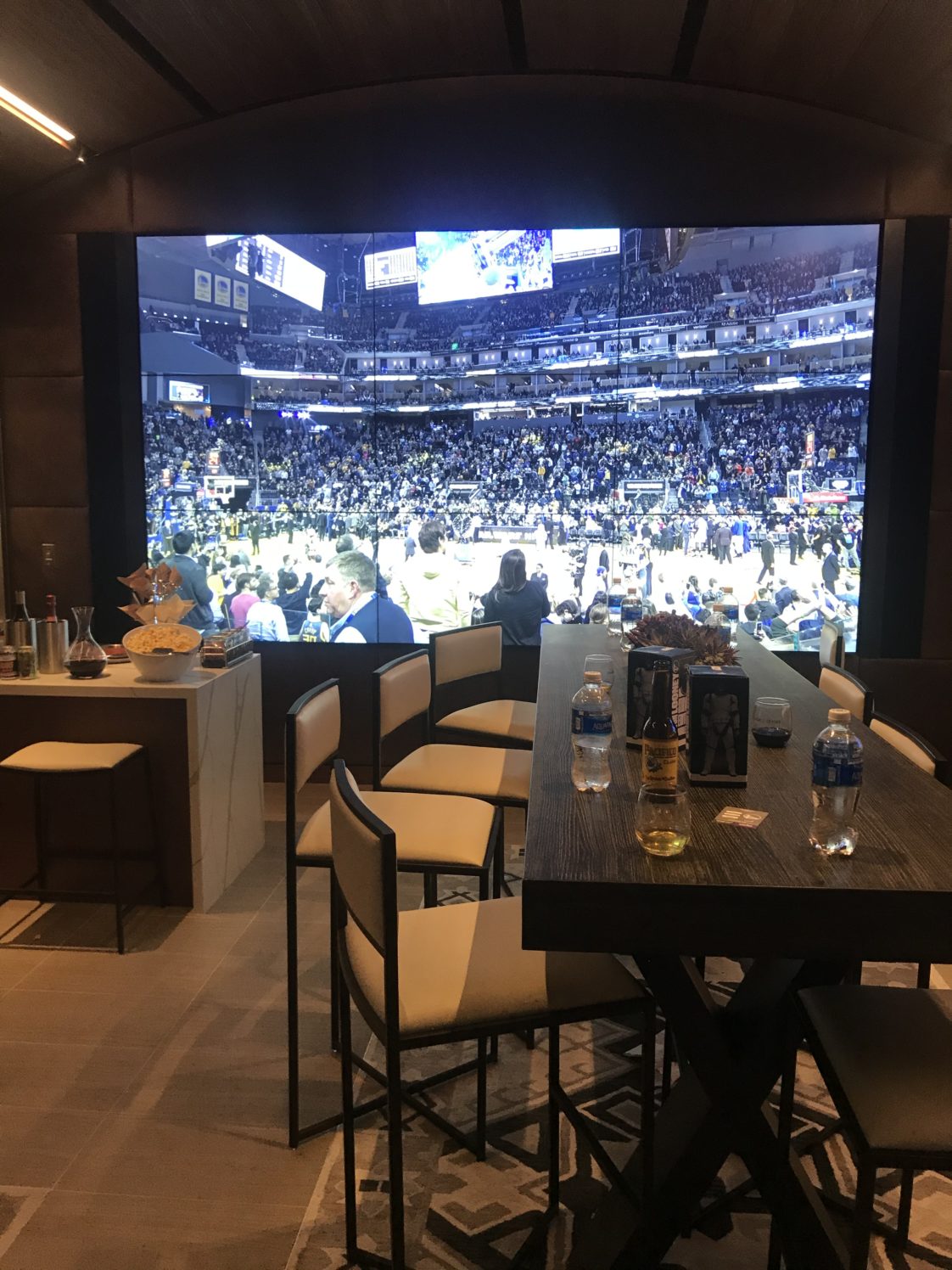 勇士球馆大通中心什么时候修建,勇士旧球馆大通中心