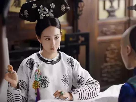 钗头玉茗妙天下解释,玉雕钗头图片