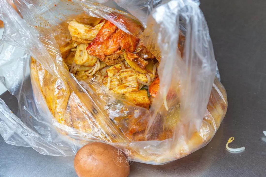 重回郑州五中，那些陪伴我整个学生时代的店还在