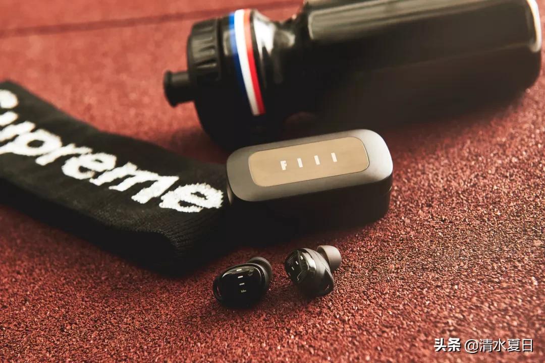 汪峰老师代言的耳机怎么样,汪峰耳机到底好不好