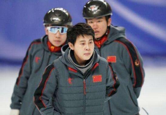 短道速滑成绩下滑原因,短道速滑女队成绩下滑
