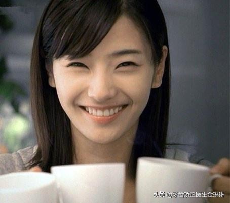 牙齿更替动态图,牙齿好看与不好看的对比