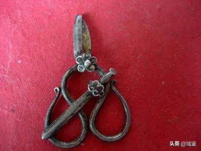 古人是怎么修理指甲的,古人都是怎么修剪指甲的