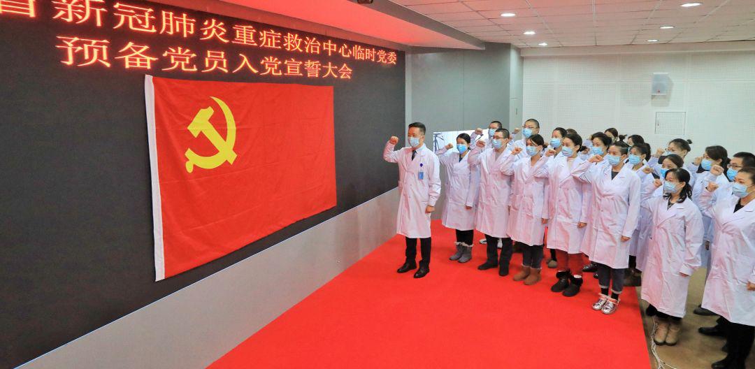 医大四院白衣战士,哈医大军人