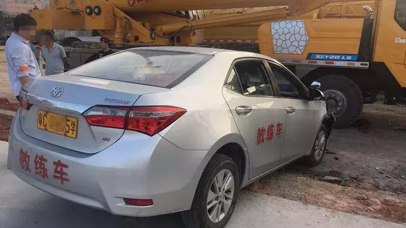 驾校女学员科目二练车失灵,珠海女学员练车7次未过