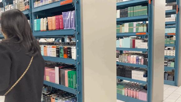 探店买化妆品,化妆品小样探店视频