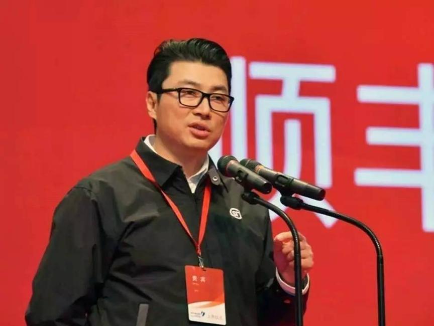 顺丰王卫创业史,顺丰快递创始人王卫简历