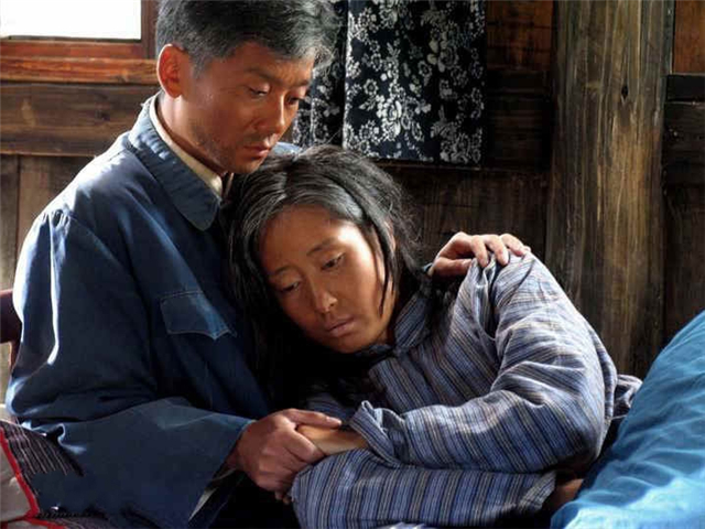 活着电视剧一口气看完,豆瓣9.4分全程全部看完高能催泪剧