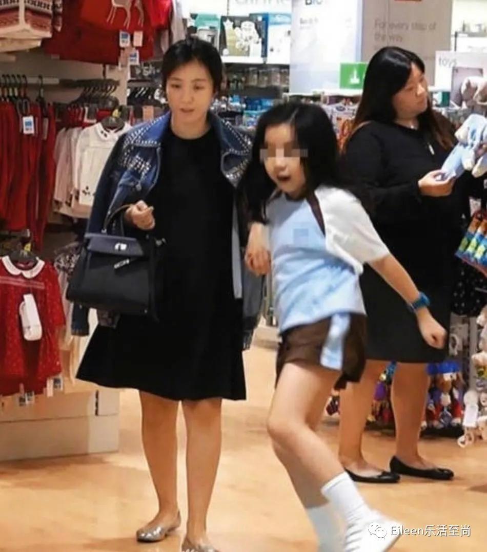 太子出局，甘比又变美？700亿女富豪终结宫斗后又经历了什么？