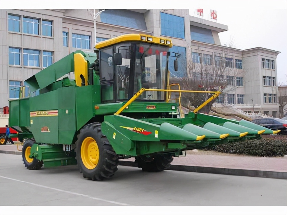 玉米机收割机销量,收获机销量