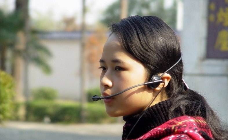 为什么去泰国要带10000泰铢,去泰国旅游遇到黑珍珠怎么办