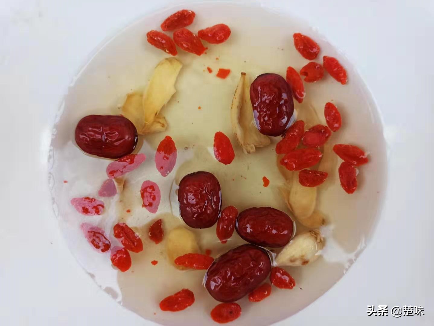 银耳汤美容养颜吗,美容养颜的银耳汤怎样做