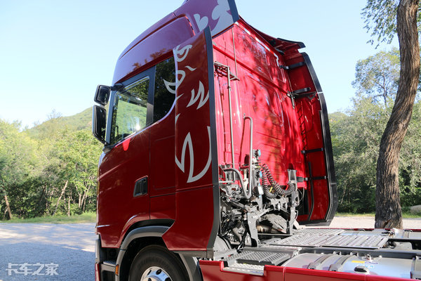 公路之王斯堪尼亚s500,斯堪尼亚s500跑高速视频