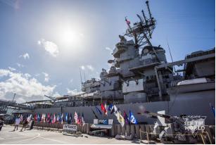 青春！需要一种最直接的方式，去亲近热情似火的HAWAII！