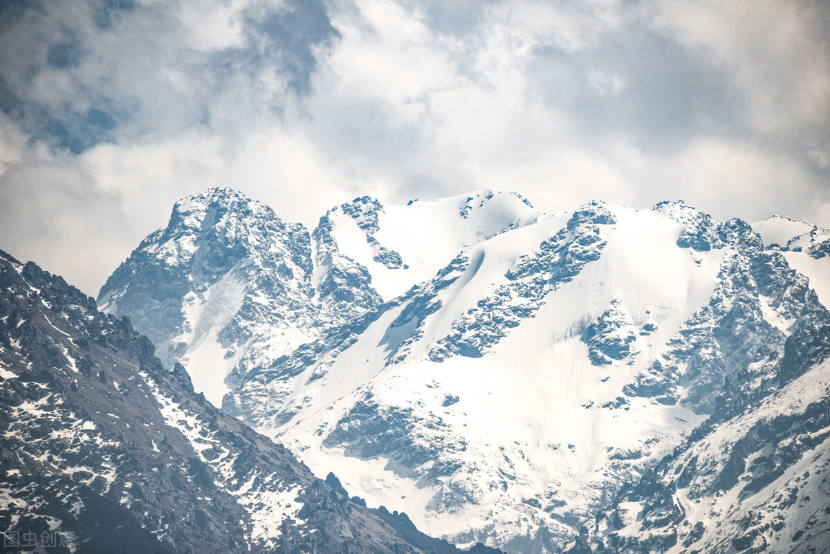 不用出国也能看到雪山,不用出国就可以看到的美景