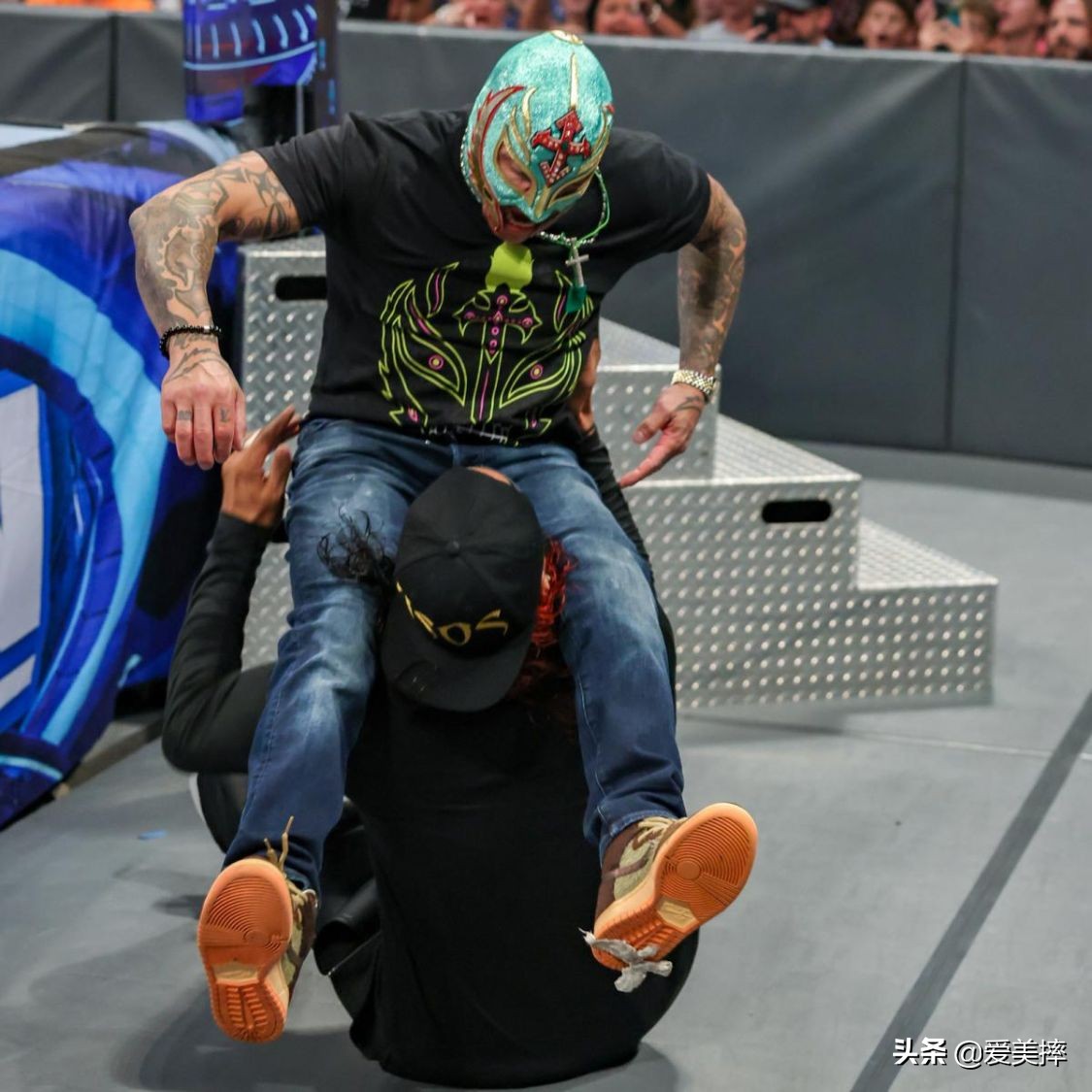 盘点wwe神秘人雷尔生涯名场面,雷尔破wwe纪录